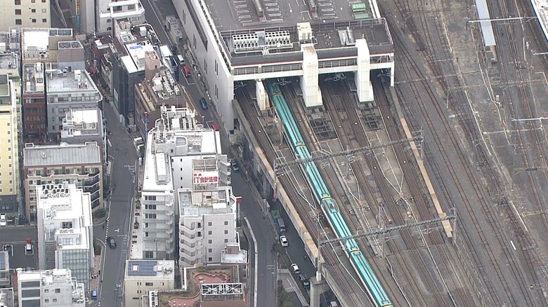 JR大宮駅に到着した「はやぶさ」