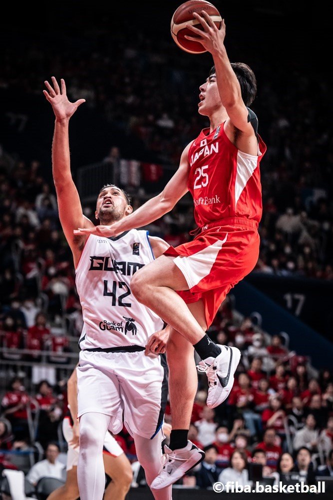 果敢にゴールを狙う川島悠翔（22日、東京・有明コロシアム）