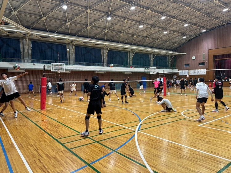 松山工業バレー部