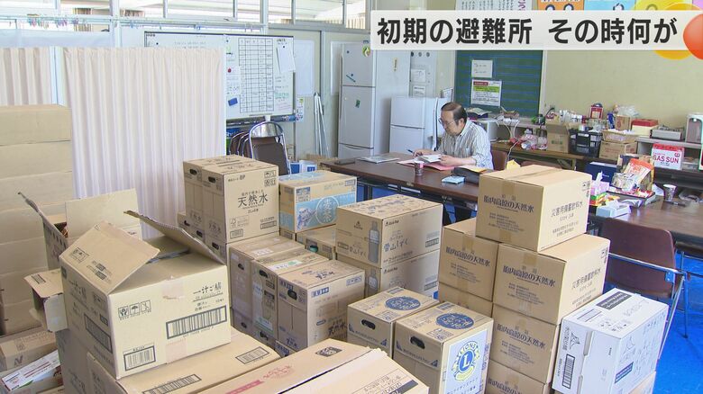現在も避難所の運営を続ける泉谷信七さん
