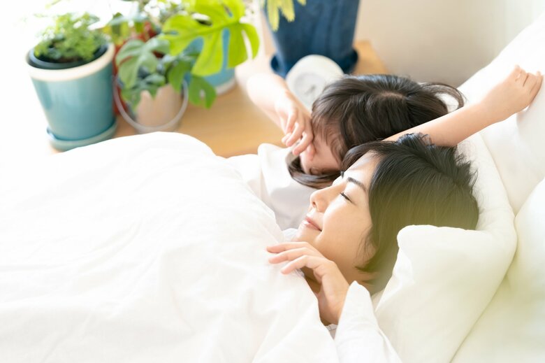 子どものひとり寝は親にもメリットがある（画像：イメージ）