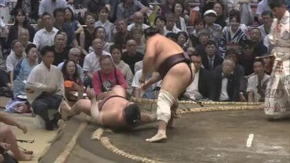 朝乃山、2連勝スタート　2日目は一瞬の隙を逃さずすくい投げ　「また明日、一日一番精一杯」大相撲秋場所