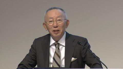 ユニクロ好調“中東情勢影響は限定的”利益予想を上方修正