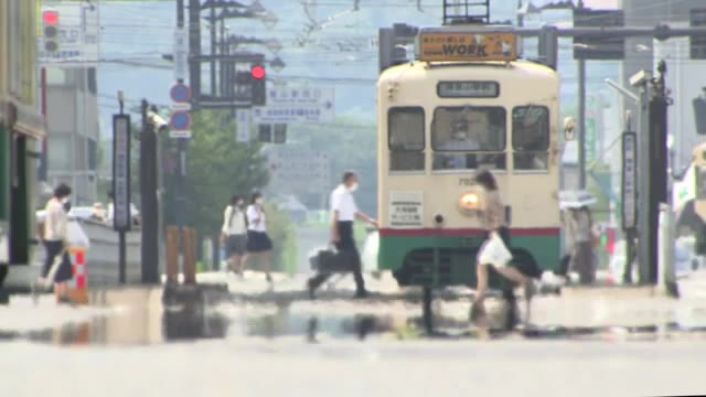 猛暑 富山は37.5度と全国一