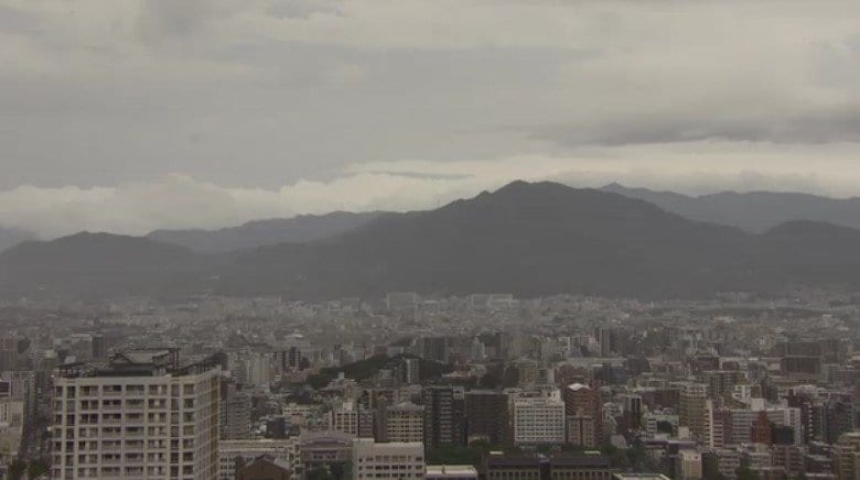 福岡・筑豊地方の山地で23日昼前にかけて大雪のおそれ　24日は県内全域の平地でも　積雪や路面凍結に注意呼びかけ　気象台｜FNNプライムオンライン