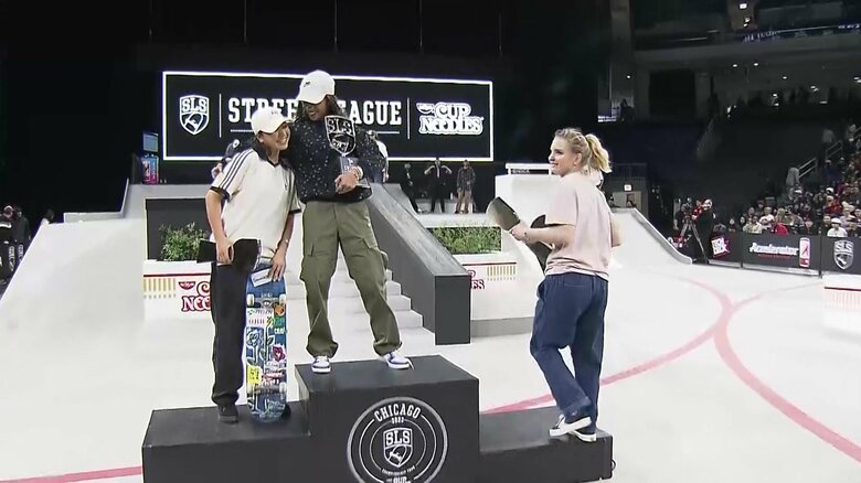 2位に入賞した西矢椛（最左）