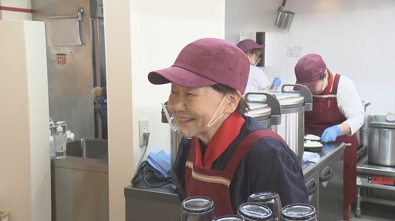 スタッフの山口ひろみさん