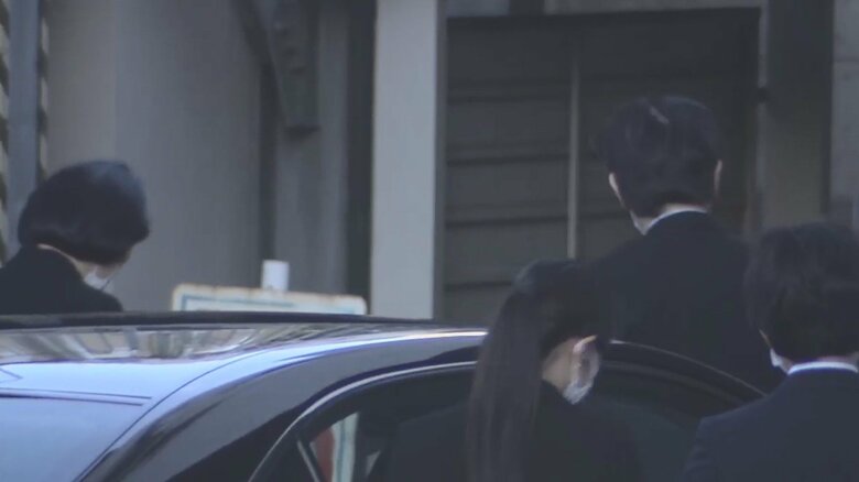 秋篠宮ご一家は、午後3時半頃、川嶋辰彦さん宅に到着された(6日午後)