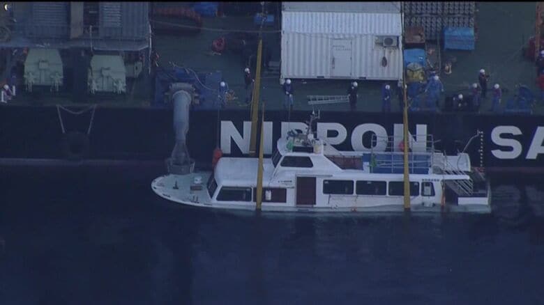 沈没した遊覧船KAZU1