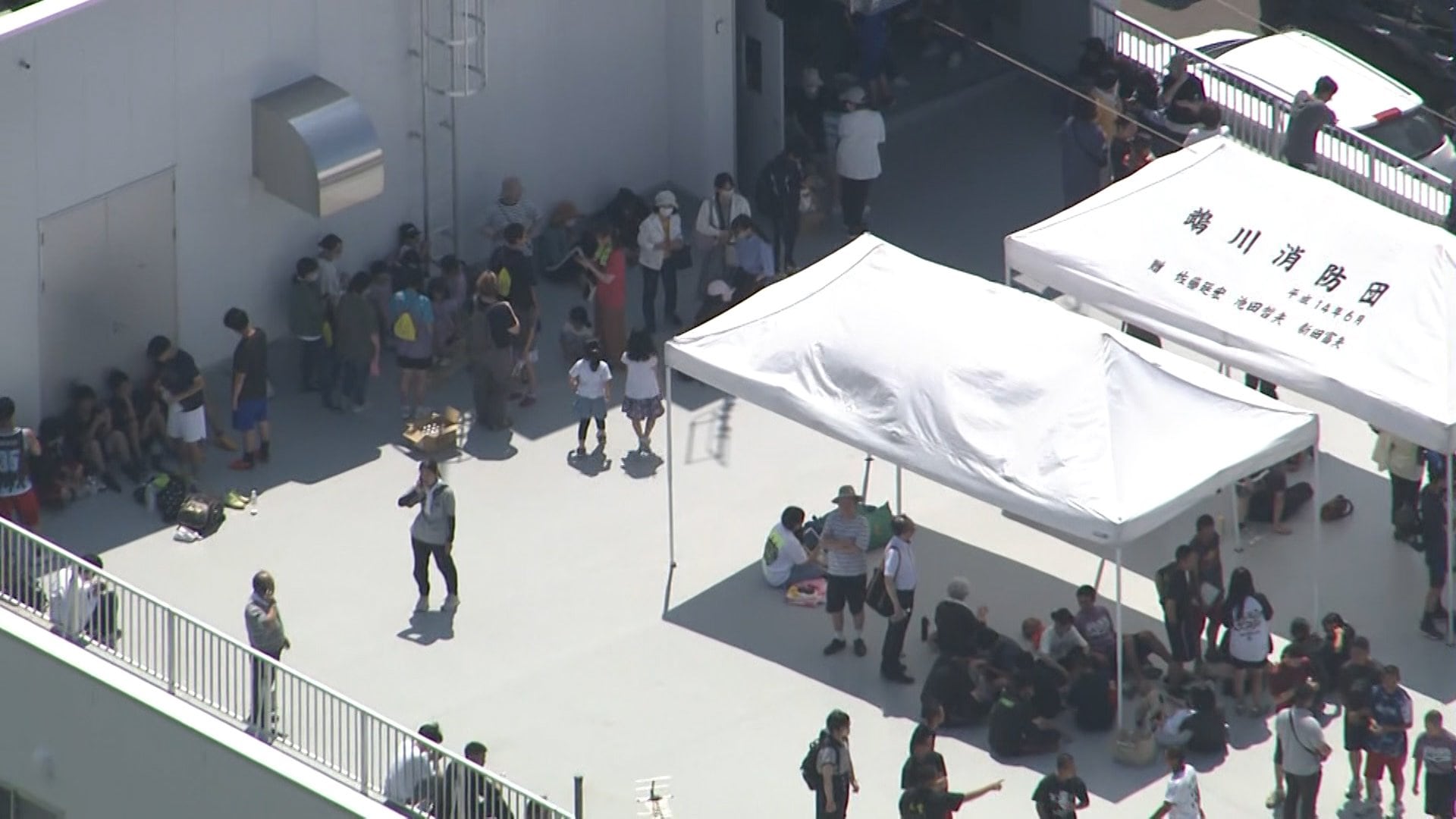 地震・津波の避難先なのに“備蓄なし”が75％も…「指定緊急避難場所」の手引き改訂し飲料水や非常食・テントなどの備蓄推奨