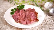 0.1ミリ単位でおいしさ追究…年末年始に人気「ローストビーフ」 スーパーや百貨店のこだわり徹底調査