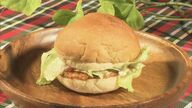 老舗開発の「かまぼこバーガー」　話題喚び名物商品に…小学校教師が“かまぼこ材料”知らず一念発起【愛知発】