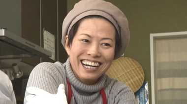 新名所2019:「1時間手伝えば1食タダ」飲食業界の常識覆せ!女性店主が起こした“親切の輪”【岡山発】