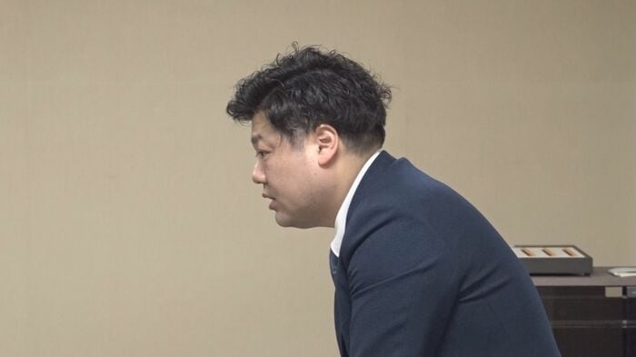 総務文教委員会　阿部裕和 委員長