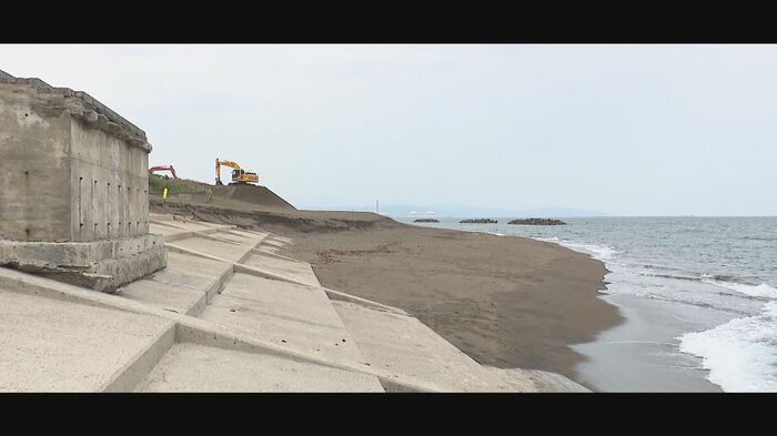 浸食被害で消えた砂浜(2024年5月)