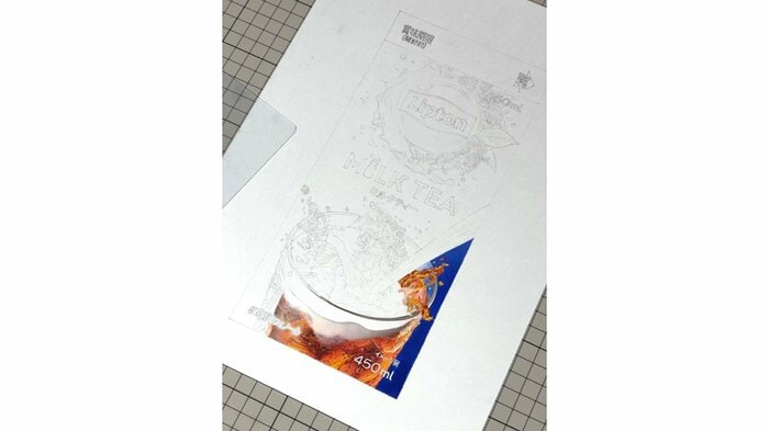 下描きからすでに細かい!