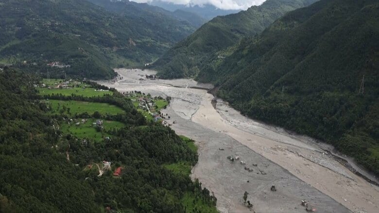ネパール大規模土石流の被害は日本円で約4000億円か　今後4カ月の初期復旧に約82億円が必要と試算｜FNNプライムオンライン