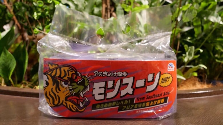 タイで人気の虫よけ線香「モンスーン」が“逆輸入”で日本上陸…特徴を販売元のアース製薬に聞いた｜FNNプライムオンライン