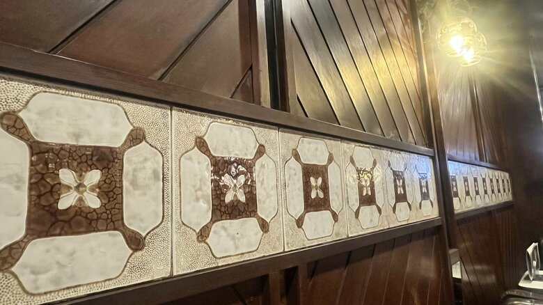 店内の装飾が、どことなく昭和を思わせる