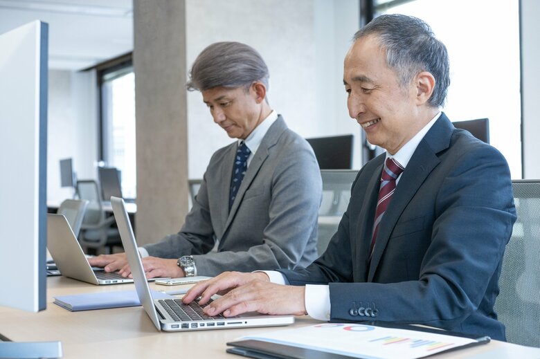 イメージ（学ぶシニア）