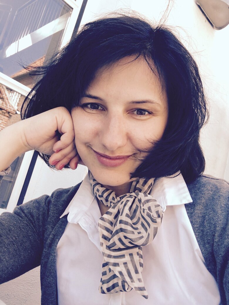 マリアさんは在日ウクライナ大使館で勤務した経験を持つ