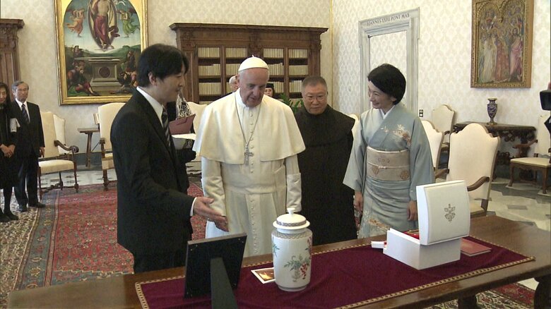 2016年　ローマ教皇フランシスコを表敬訪問された秋篠宮ご夫妻