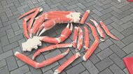 脚がバラバラに…大阪・ミナミで巨大カニ看板破壊される 社長「人間として許せない」男2人逃走中