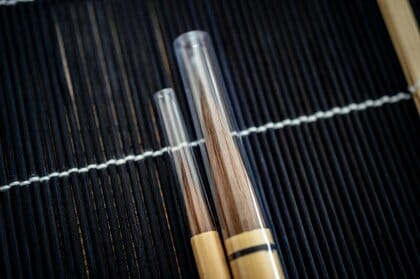 「すぐにお捨てください」新品の書道筆についている“キャップ”の扱いに反響…7割が間違っていた筆の保管方法