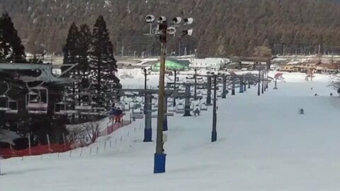 リフト緊急停止で小学生含む60人が取り残される　富山市・立山山麓スキー場らいちょうバレー
