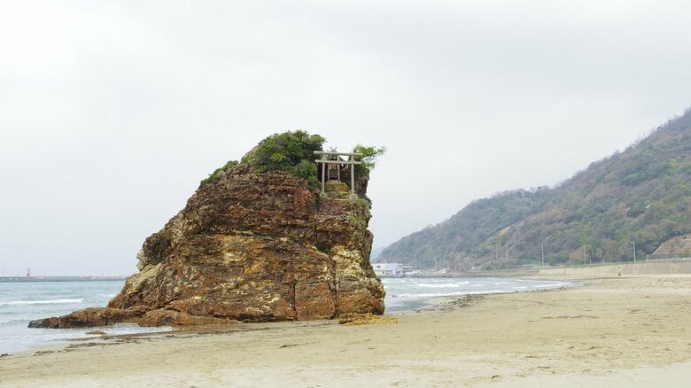 『ばけばけ』錦織のモデル「西田」は“八雲の妻”の存在を無視し続けた?セツと八雲と西田の奇妙な“三角関係”旅行|FNNプライムオンライン