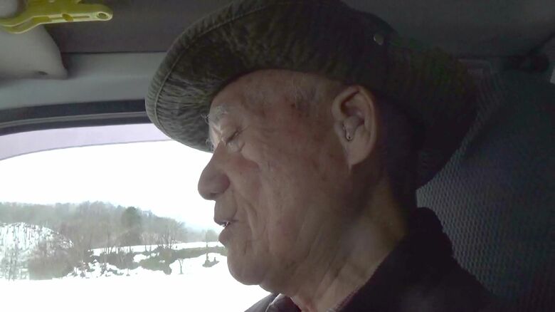 命は助かるも左目を失う