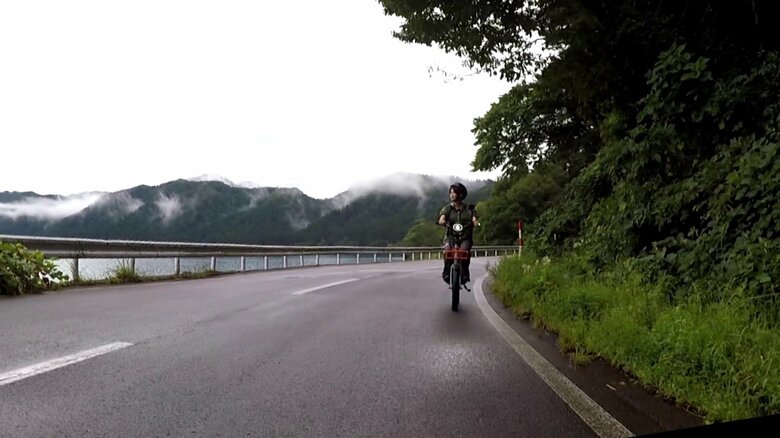 1回の充電で約100キロの走行が可能