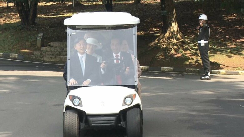 ジョコ大統領が運転するゴルフカートでボゴール宮殿内を移動された（6月19日）