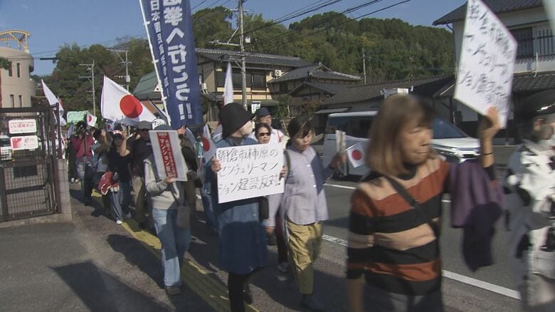 外国人向けマンション建設反対デモ（11月16日･朝倉市）