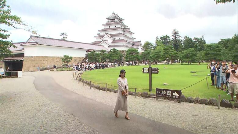 鶴ヶ城公園（福島・会津若松市）