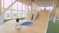人工芝で全天候型…猛暑でも快適に遊べる有料施設が愛知県大府市の公園にオープン 幼児向けのアスレチックなど