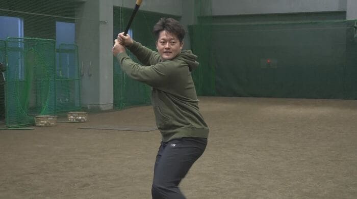 野球教室で中学生に指導（2025年11月）