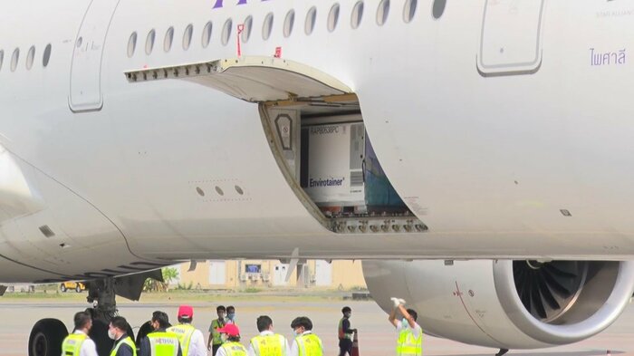 タイに初めて到着したワクチン 中国シノバック製のワクチン20万回分