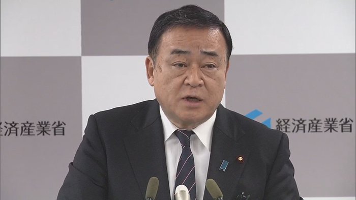 再任される梶山弘志経産相
