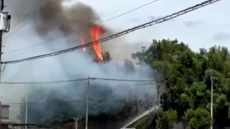 小郡市で竹林を焼く火事　障害者支援施設の利用者が避難　県道が一時通行止めに　福岡｜FNNプライムオンライン