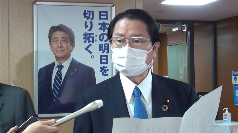 衛藤征士郎議員(自民党本部・6月12日)