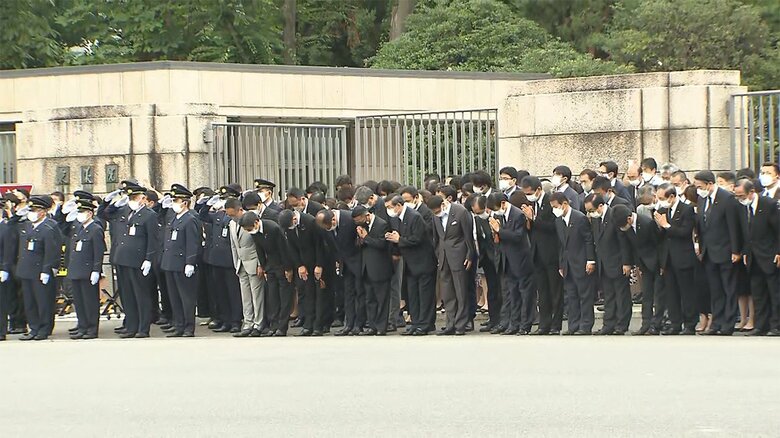 国会前には、山口代表ら公明党幹部の姿が見られた