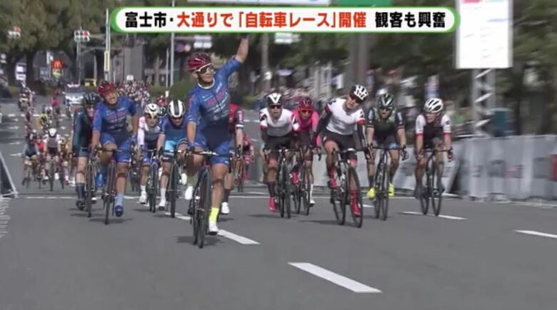 優勝した愛三工業レーシング・岡本選手