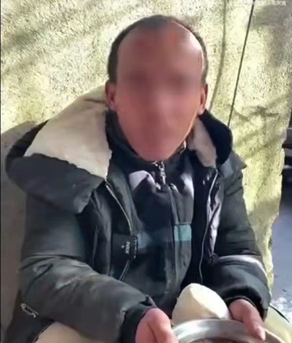 不法監禁の疑いで逮捕された夫（中国SNSより）