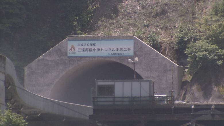 青崩峠トンネル　長野側