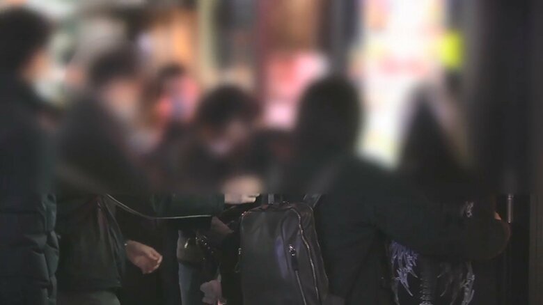 25日夜から26日早朝にかけて行われた一斉補導