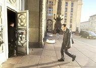 駐ロシア日本大使がロシア外務省を訪れ「領事面会」を直接申し入れ―ロシアに拘束された北海道新聞記者との面会実現できず1週間経過