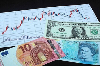 そのグループ、本当に信じて大丈夫？　SNSの投資グループが勧誘したFX投資…詐欺かもよ。　国民生活センター