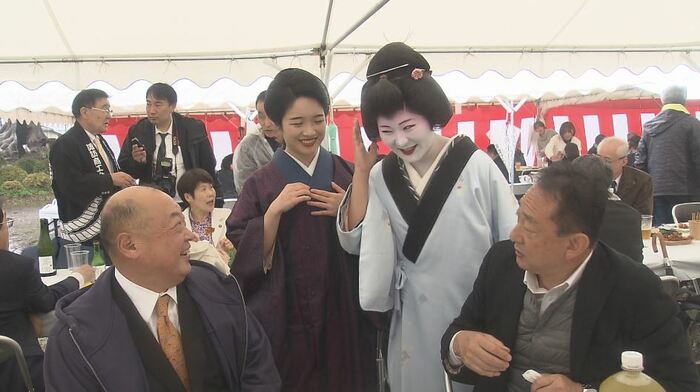 諏訪商工会議所の「観桜会」