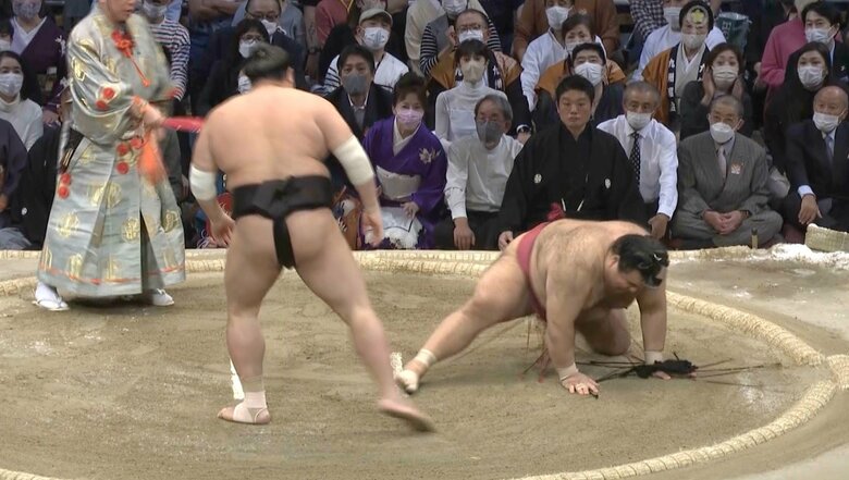 高安との優勝決定戦では“いなし”を見せて勝利